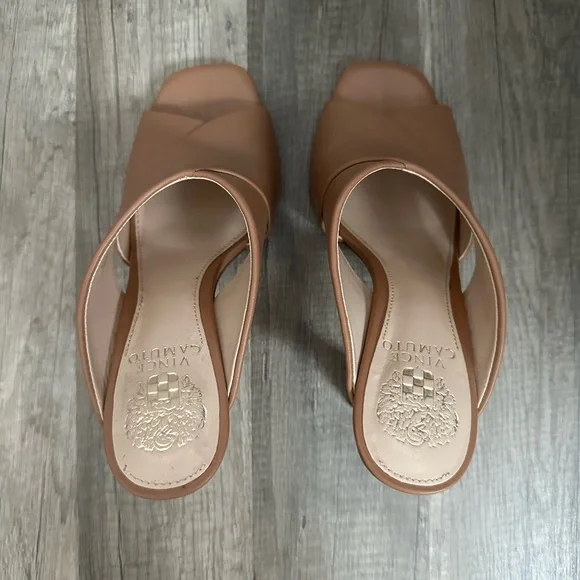 Vince Camuto Averessa Nude Leather Mule Heels - Picture 5 of 6